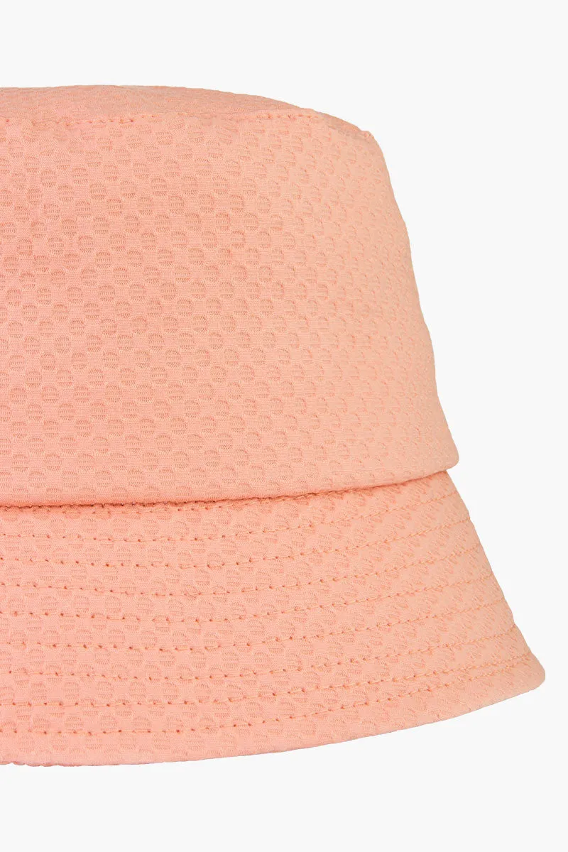 Peach bucket hat